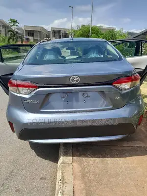 Toyota Corolla L 2020 Blue