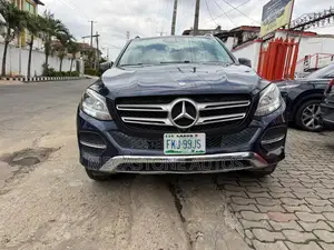 Mercedes-Benz GLE-Class 2016 Blue