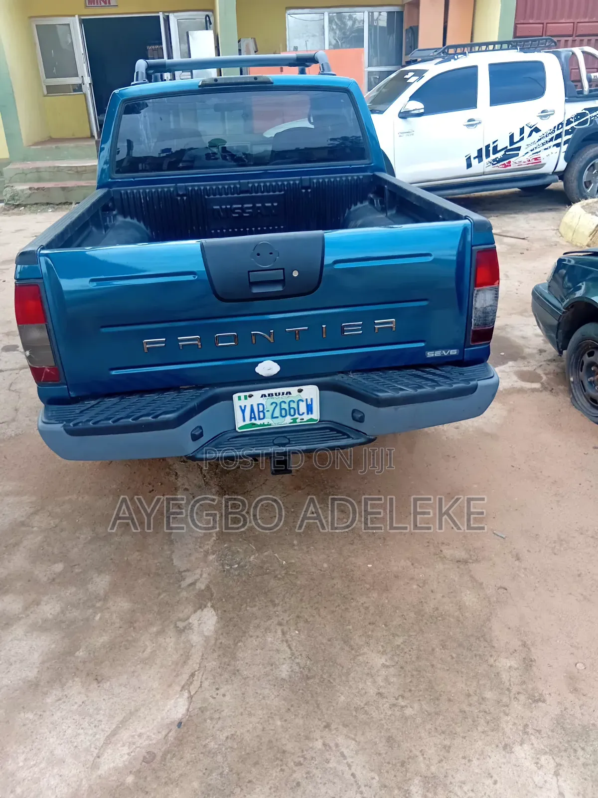 Nissan Frontier 2004 Blue