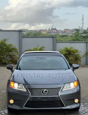 Lexus ES 350 FWD 2014 Gray