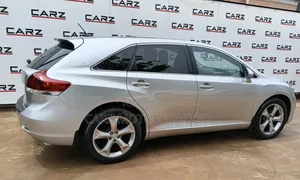 Toyota Venza LE 2016 Silver