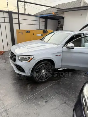 Mercedes-Benz GLC-Class 2021 White