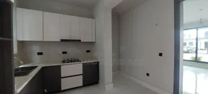 4bdrm Duplex in Illasan, Ikate for rent
