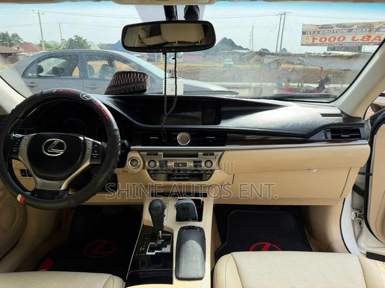 Lexus ES 2015 White