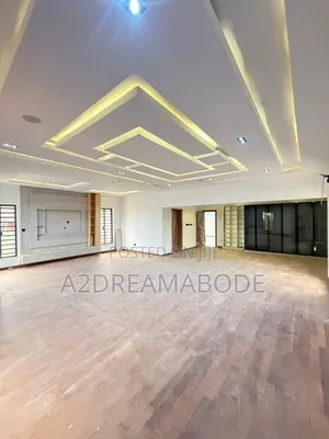 7bdrm Duplex in Ikeja Gra for sale