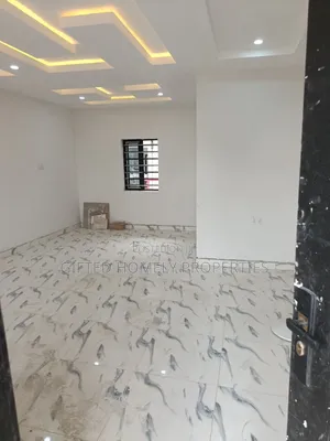 2bdrm Apartment in Woji for rent
