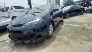Toyota Corolla LE 4dr Sedan (1.8L 4cyl CVT) 2017 Black