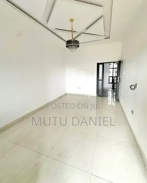 5bdrm Duplex in Life Camp for sale