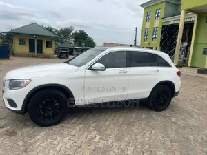 Mercedes-Benz GLC-Class 2016 White