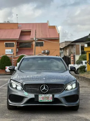 Mercedes-Benz C300 2016 Gray