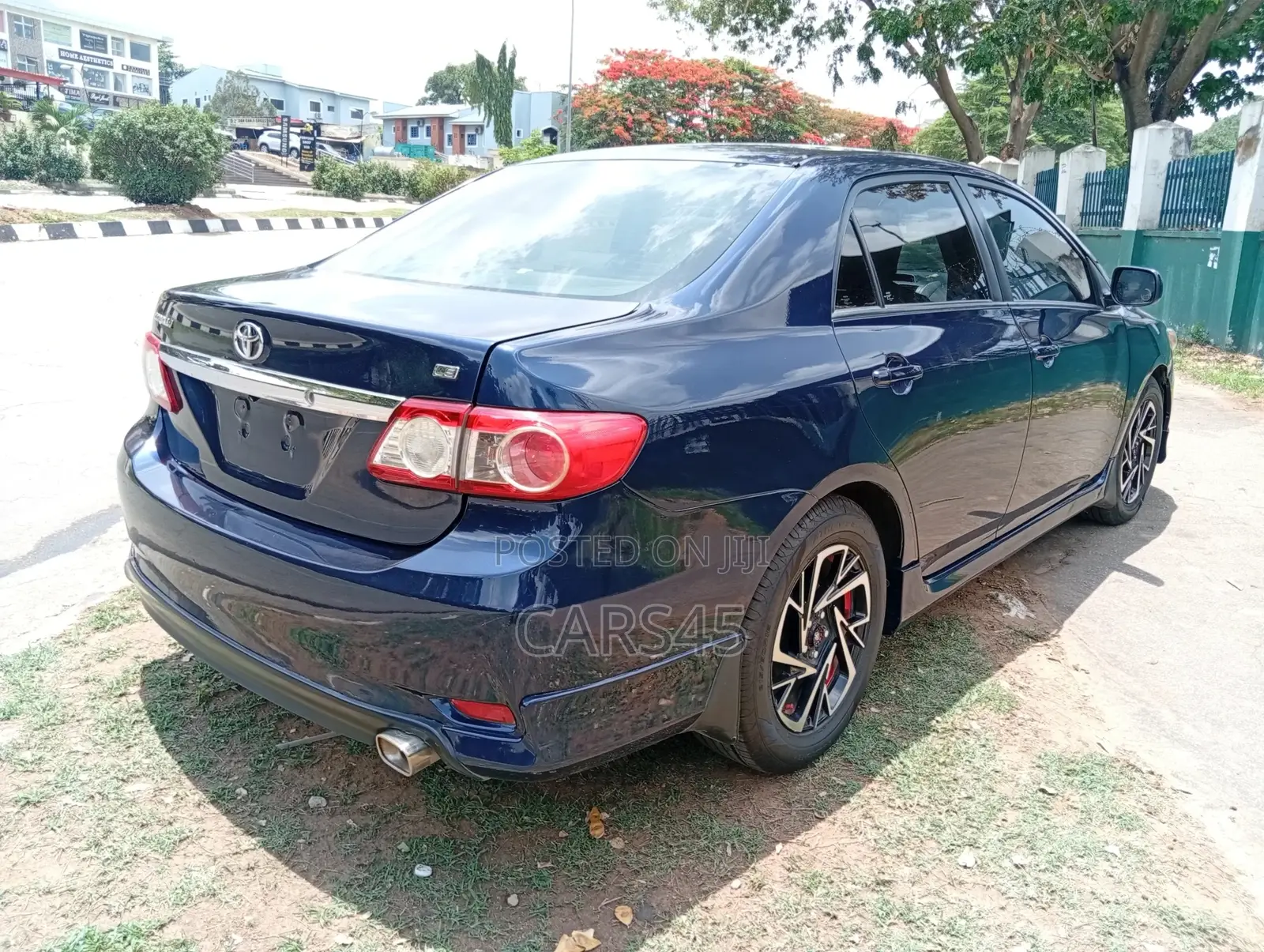 Toyota Corolla 2013 Blue