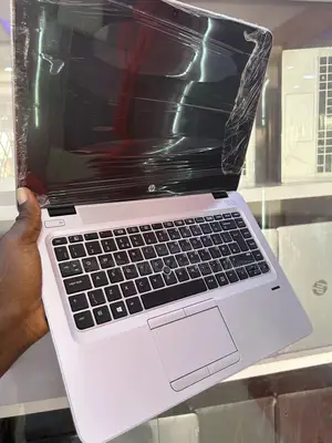 Laptop HP EliteBook 745 G4 8GB SSD 256GB