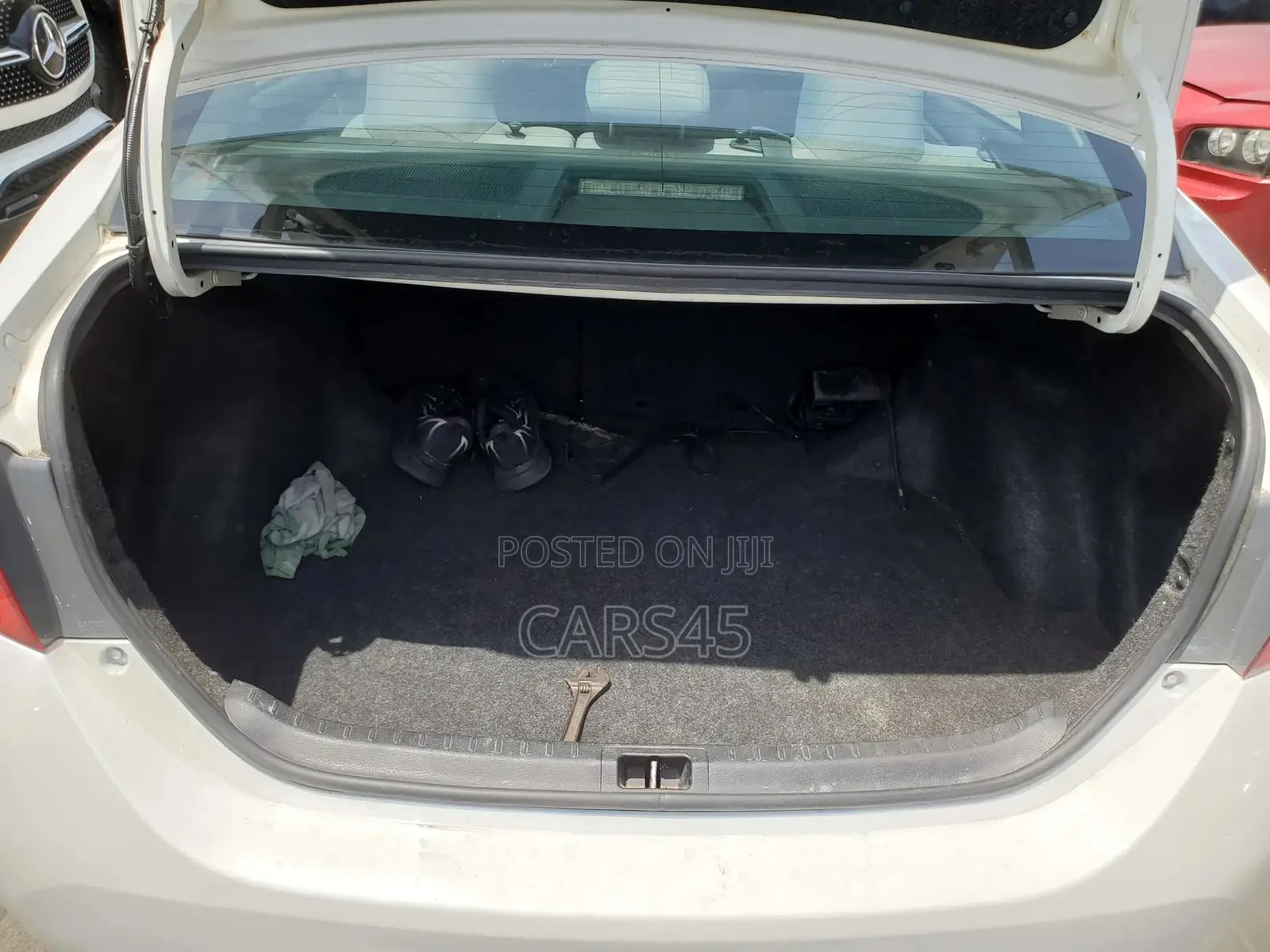 Toyota Corolla 2014 White
