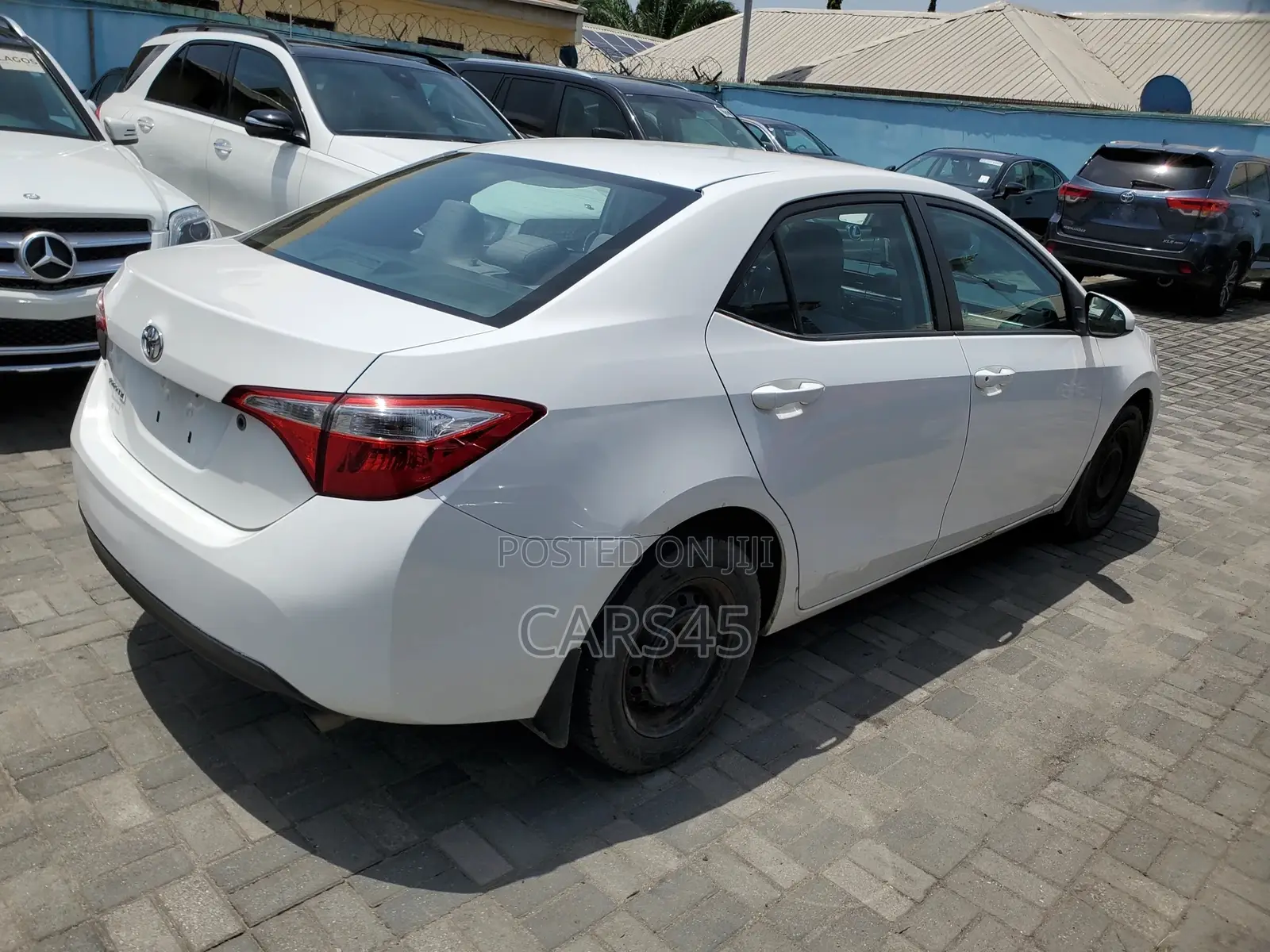 Toyota Corolla 2014 White