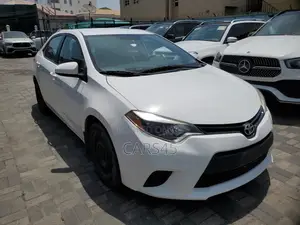 Toyota Corolla 2014 White
