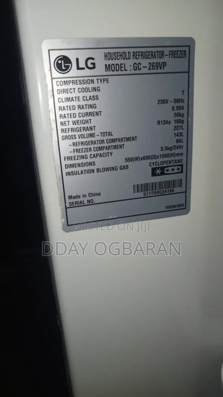 Refrigerator