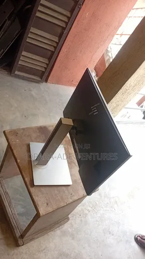 Computer Monitors