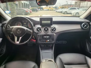 Mercedes-Benz CLA-Class CLA 250 4MATIC Wagon 2015 Red