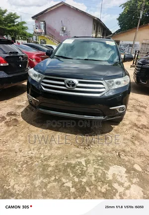 Toyota Highlander Limited 3.5L 2WD 2013 Black