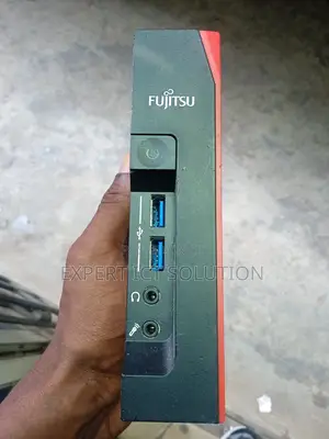Desktop Computer Fujitsu Futro S740 4GB SSD 32GB