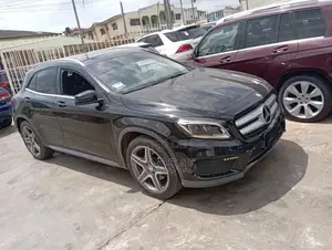 Mercedes-Benz GLA-Class 2015 Black