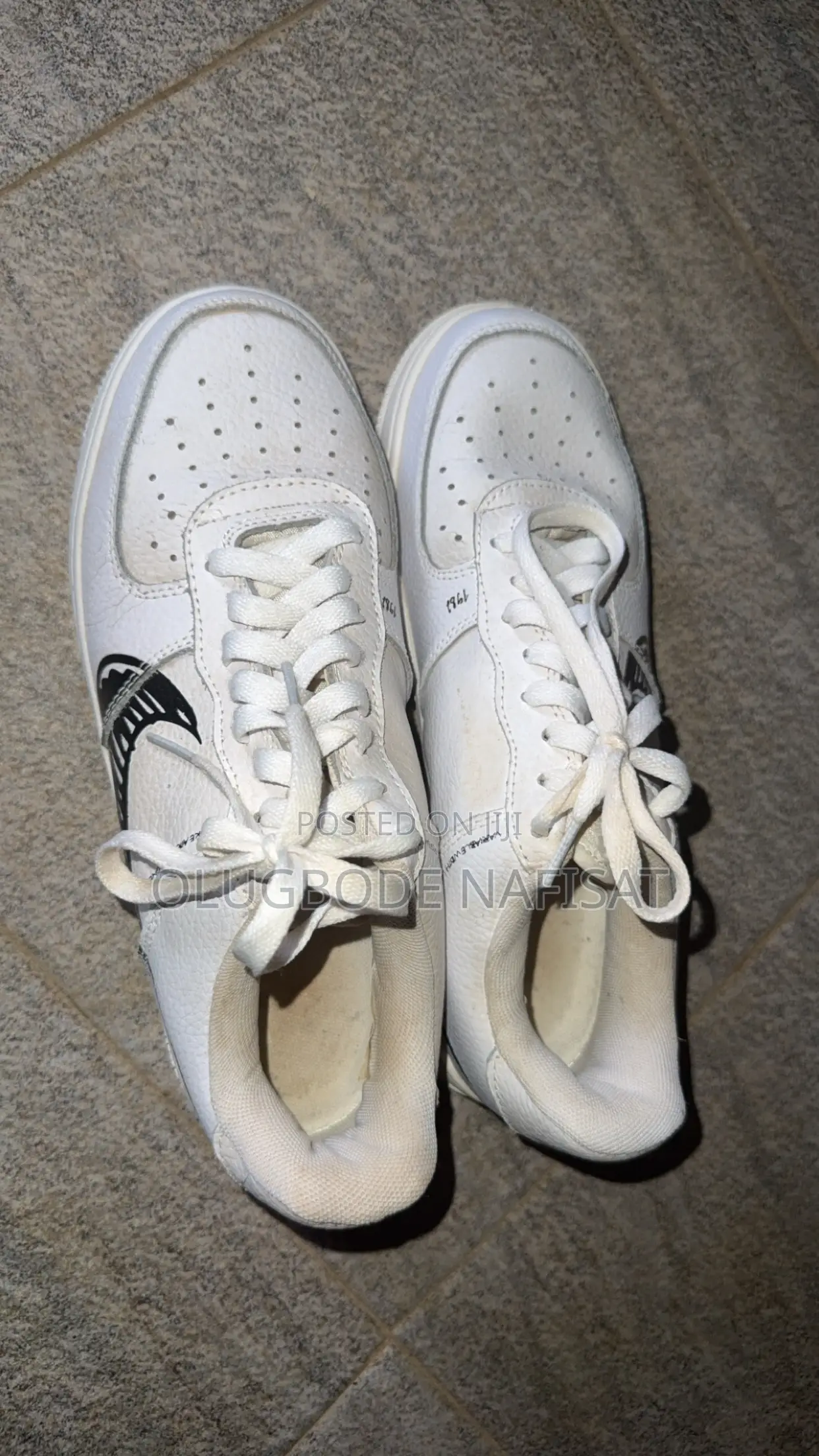 Sneakers Size 41