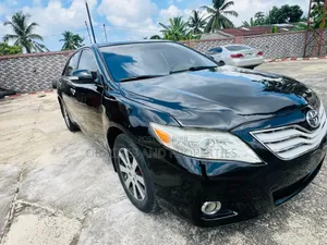 Toyota Camry XLE 4dr Sedan (2.4L 4cyl 5A) 2009 Black