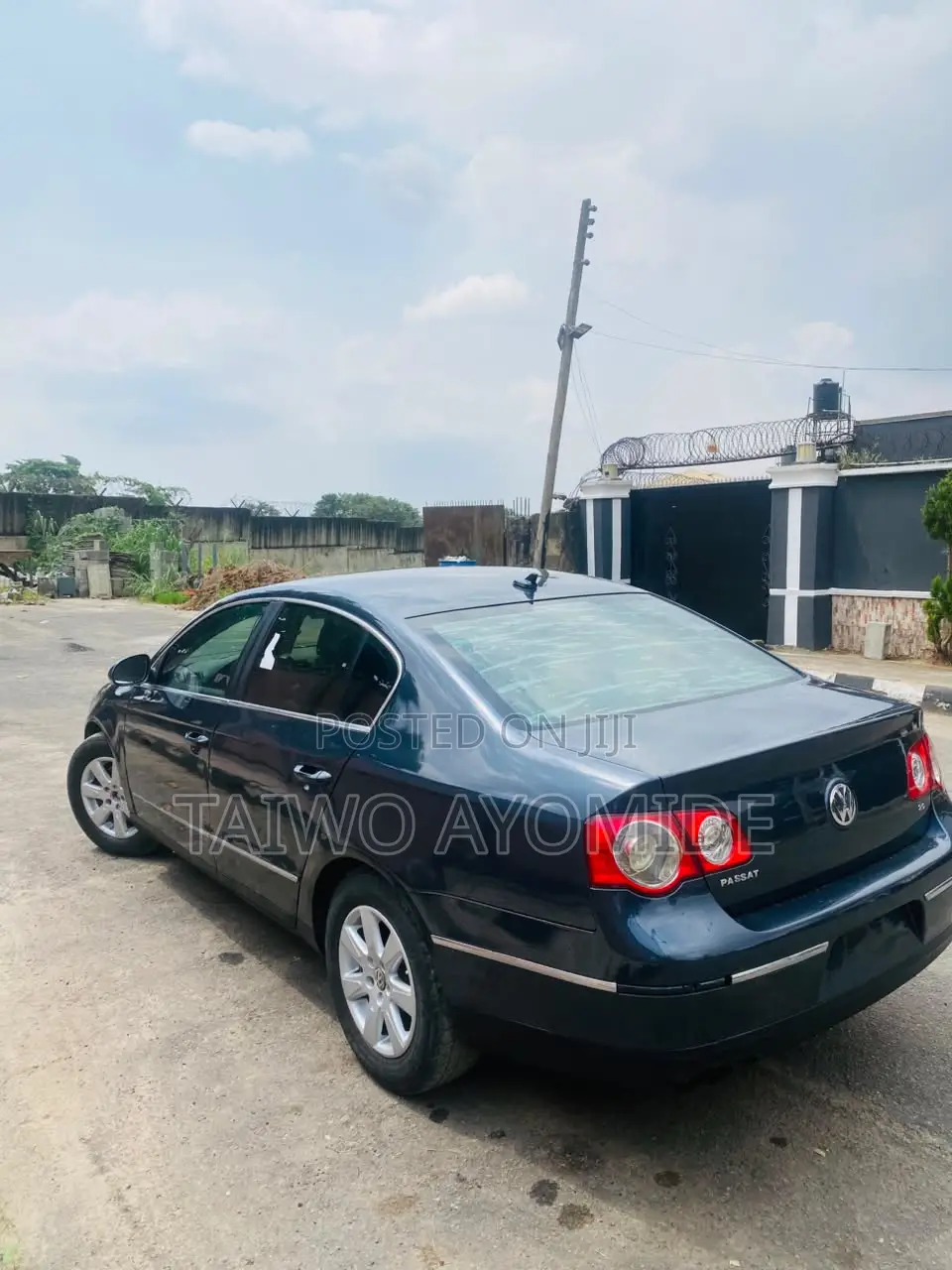 Volkswagen Passat 2007 Blue