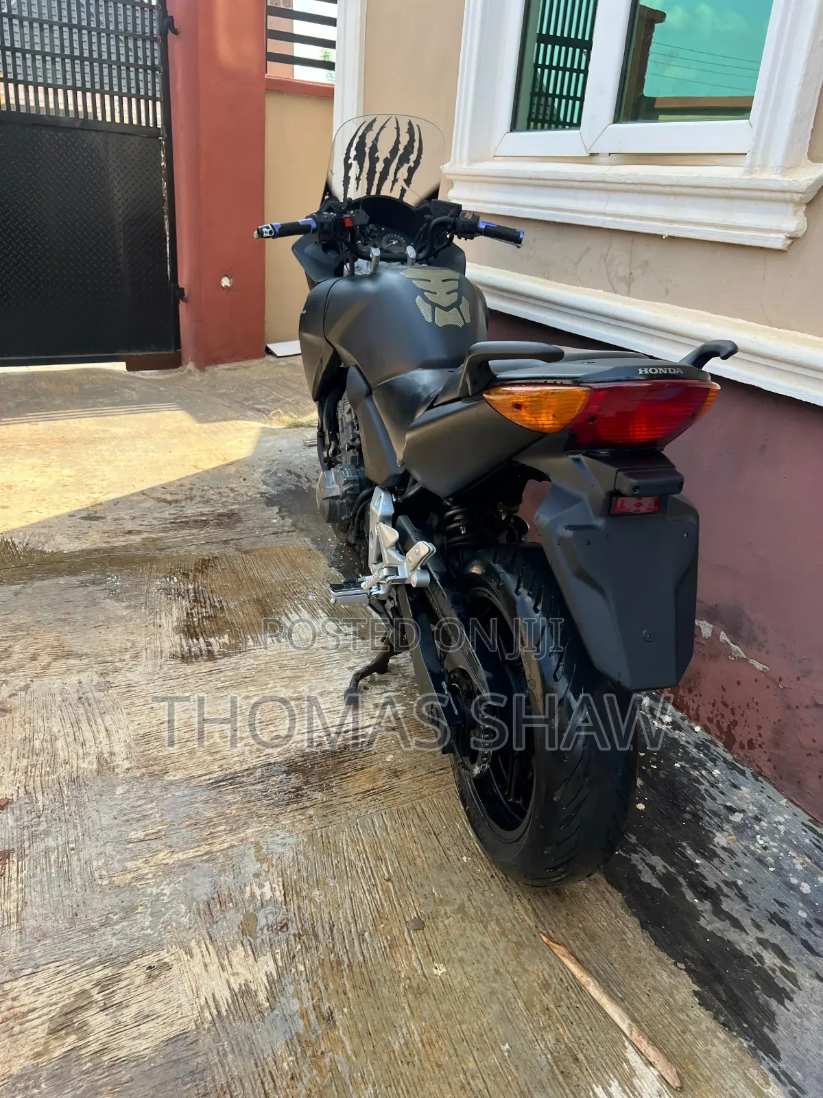 Honda CB 2007 Black
