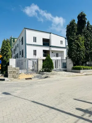 1bdrm Apartment in Lekki Expressway for sale