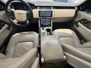 Land Rover Range Rover Vogue 2018 Gray