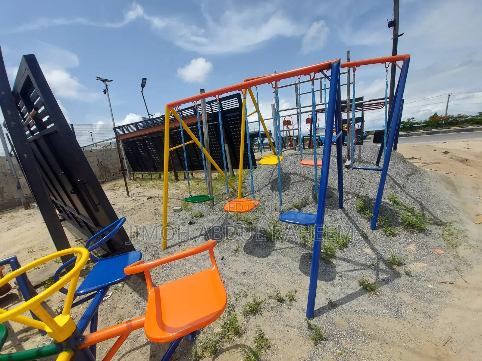 Swing Playing Gadgets