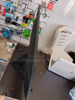 27" Samsung Frameless Monitor