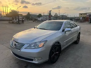 Lexus ES 350 2011 Silver