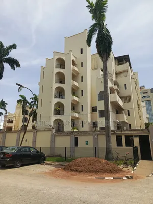 3bdrm Maisonette in Off Adeola Odeku for rent