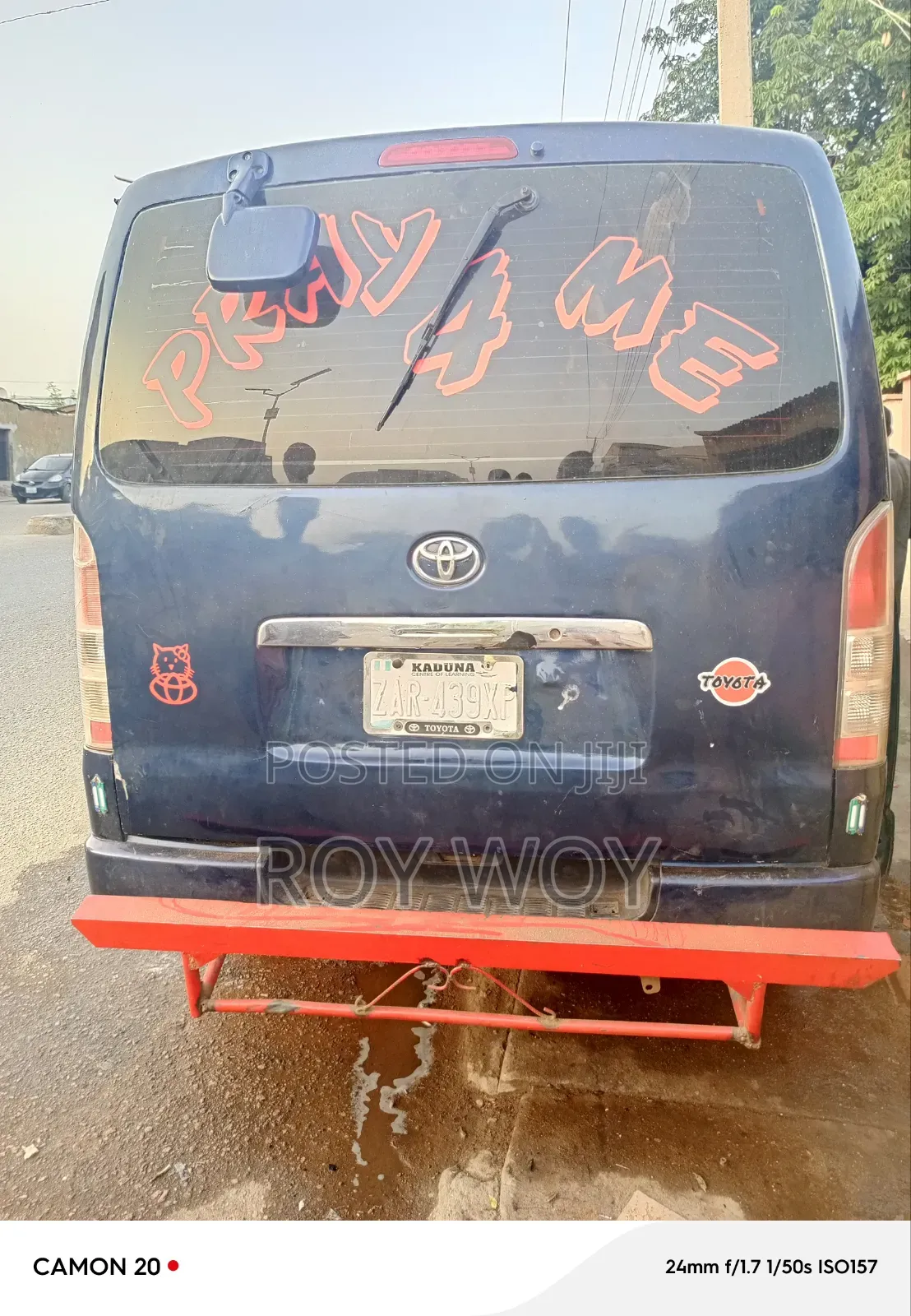Toyota HiAce 2006 Blue