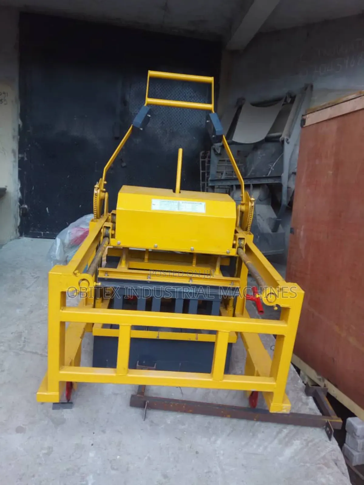 Block Molding Machine
