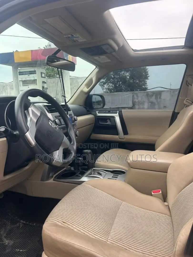 Toyota 4-Runner 2011 Black