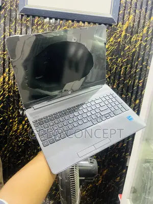 Laptop HP 250 G8 16GB Intel Core i5 SSD 256GB