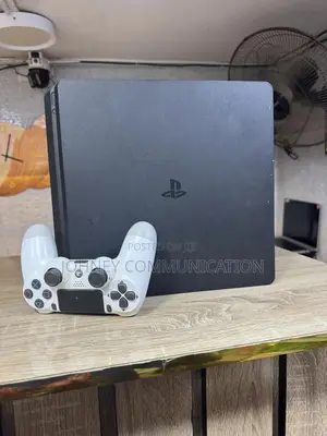 Hacked Slim Ps4