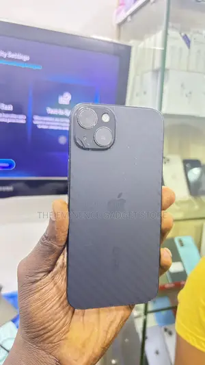 Apple iPhone 15 Plus 128 GB Black