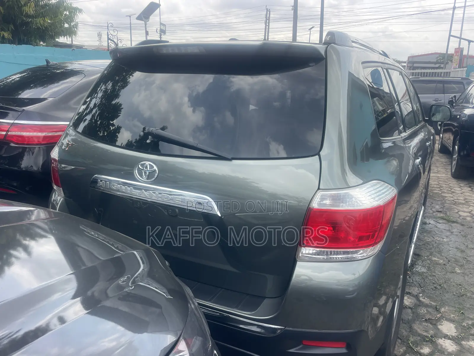 Toyota Highlander Limited 2011 Green