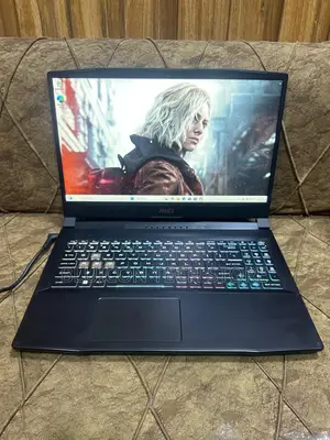 Laptop MSI Katana 15 16GB Intel Core i7 SSD 1T
