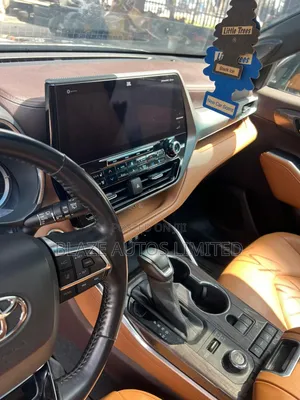 Toyota Highlander 2021 Black