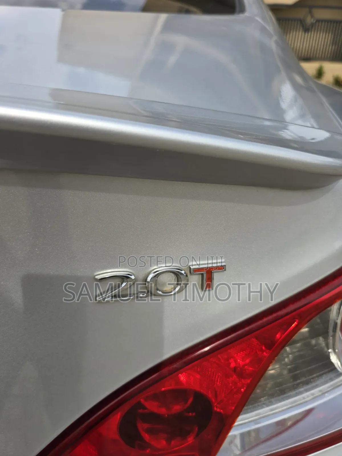 Hyundai Genesis 2010 Silver