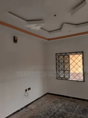 2bdrm Block of Flats in Benin City for rent