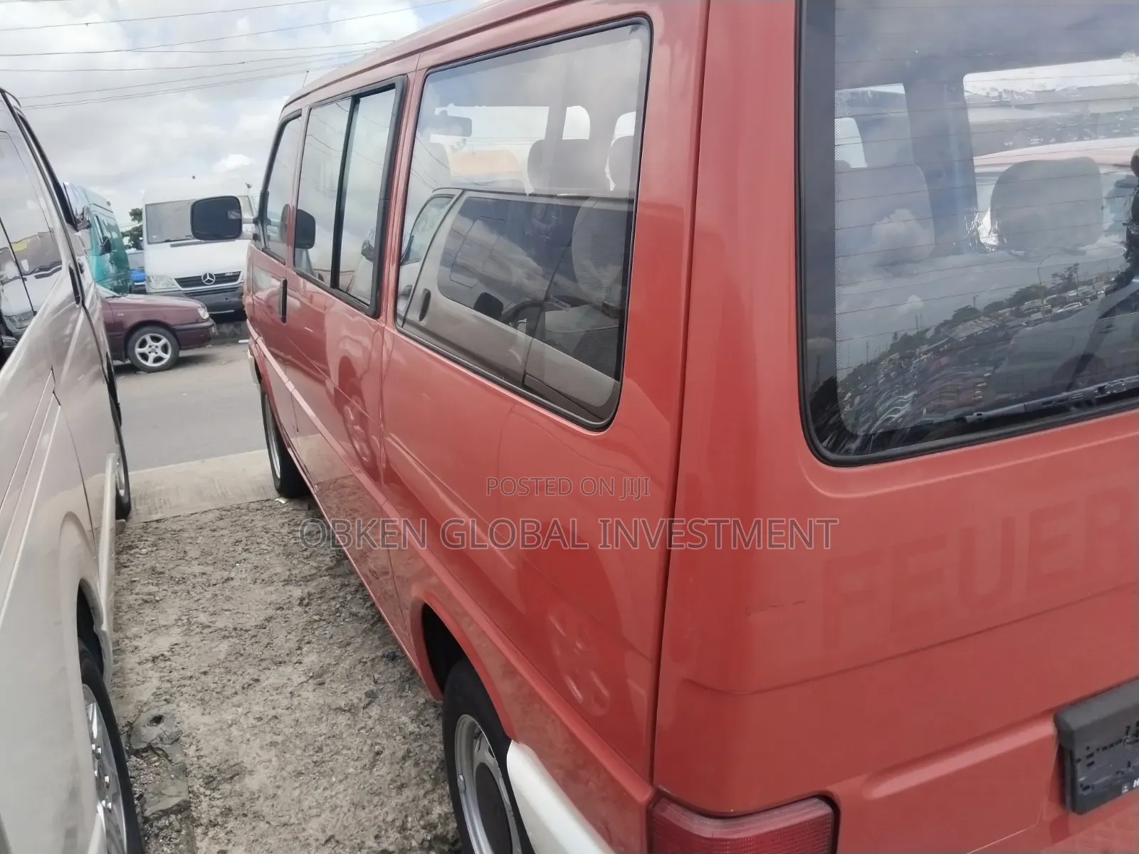 Volkswagen Transporter 2005 Red