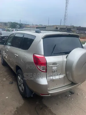 Toyota RAV4 3.5 Limited 4x4 2010 Beige