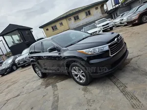 Toyota Highlander 2016 Black