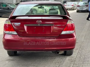 Toyota Camry 2005 Red